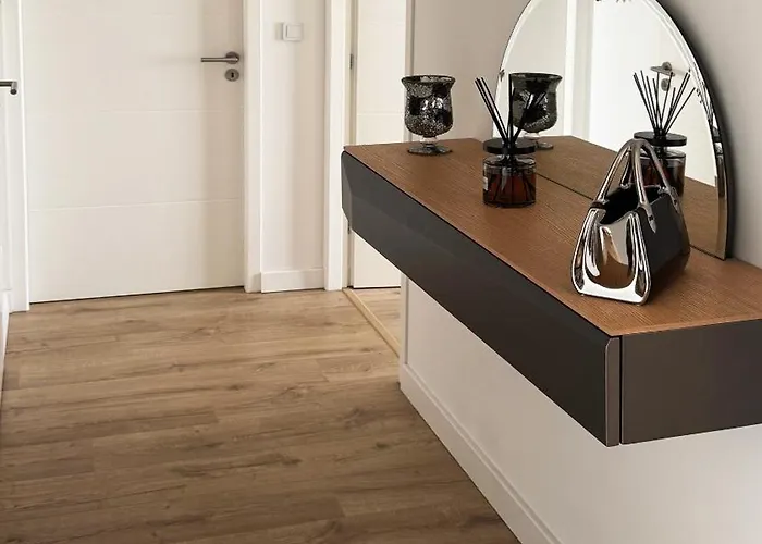 Vue Exceptionnelle Avec Confort Moderne, Climatisation Et Parking شقة *