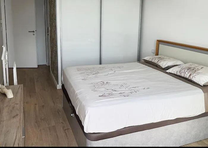 Vue Exceptionnelle Avec Confort Moderne, Climatisation Et Parking سانت ماكسيم