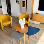 Apartment Vue Exceptionnelle Avec Confort Moderne, Climatisation Et Parking *