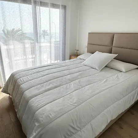 Vue Exceptionnelle Avec Confort Moderne, Climatisation Et Parking 아파트
