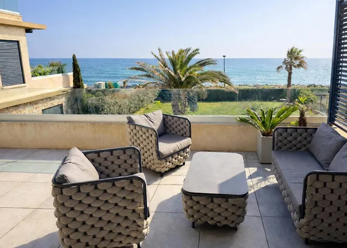 Appartamento Vue Exceptionnelle Avec Confort Moderne, Climatisation Et Parking